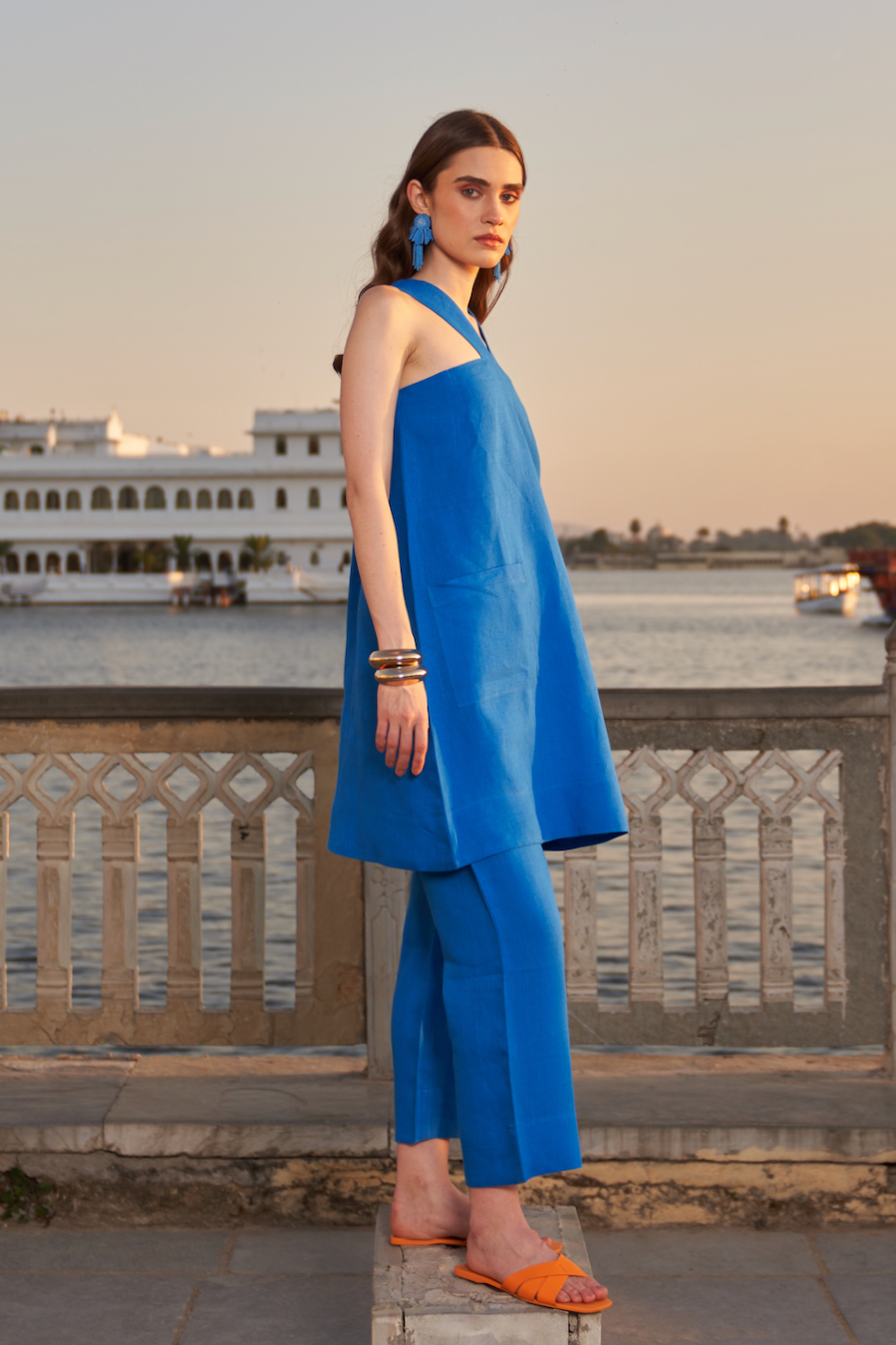 LA FLOR SOLID COBALT BLUE COLOR LINEN FABRIC HALTER NECK TUNIC AND PANTS CO-ORDINATE