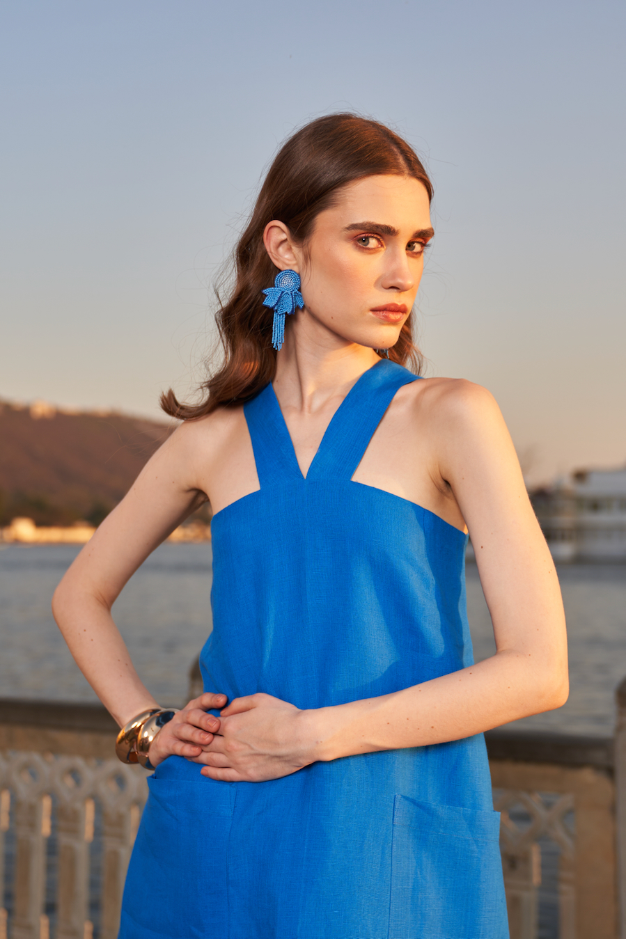 LA FLOR SOLID COBALT BLUE COLOR LINEN FABRIC HALTER NECK TUNIC AND PANTS CO-ORDINATE