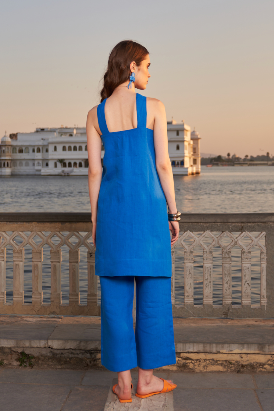 LA FLOR SOLID COBALT BLUE COLOR LINEN FABRIC HALTER NECK TUNIC AND PANTS CO-ORDINATE