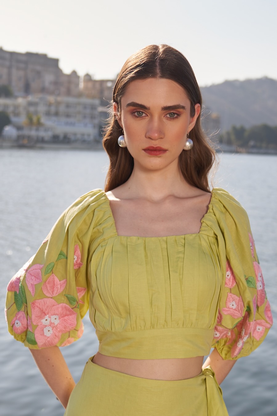 LA FLOR MINT COLOR BOUGAINVILLEA CHUNKY HAND EMBROIDERED CROPPED LENGTH LINEN FABRIC TOP WITH ATTACHED CUPS