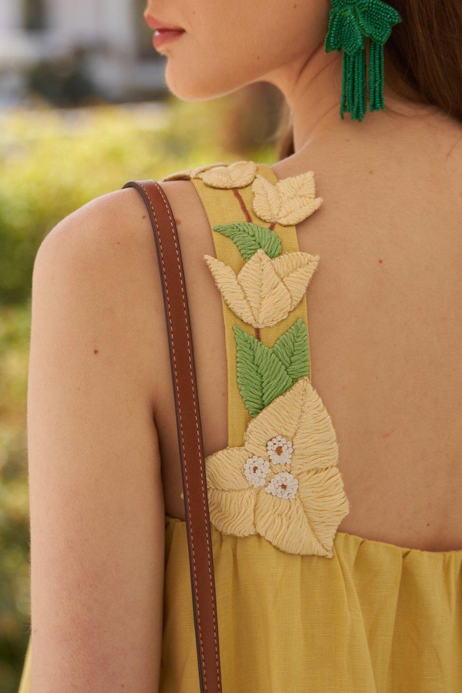 LA FLOR UDAIPUR YELLOW COLOR BOUGAINVILLEA CHUNKY HAND EMBROIDERED LINEN FABRIC KNEE LENGTH SLEEVELESS DRESS