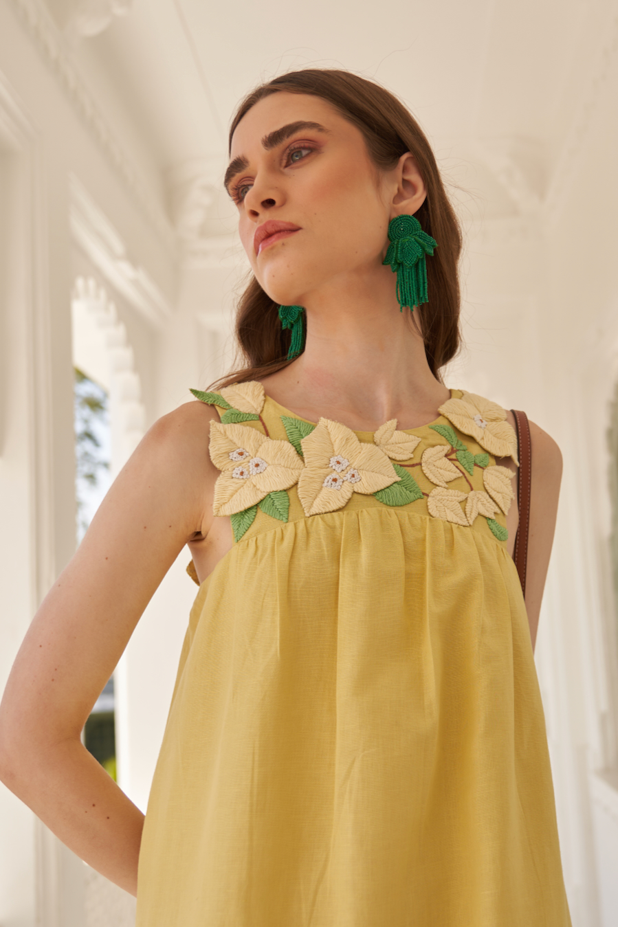 LA FLOR UDAIPUR YELLOW COLOR BOUGAINVILLEA CHUNKY HAND EMBROIDERED LINEN FABRIC KNEE LENGTH SLEEVELESS DRESS