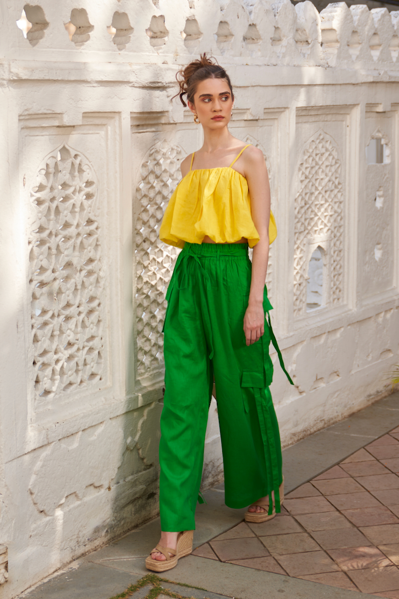 LA FLOR SOLID YELLOW LINEN FABRIC BALLOON TOP AND SOLID GREEN COLOR LINEN FABRIC CARGO PANTS CO-ORDINATE