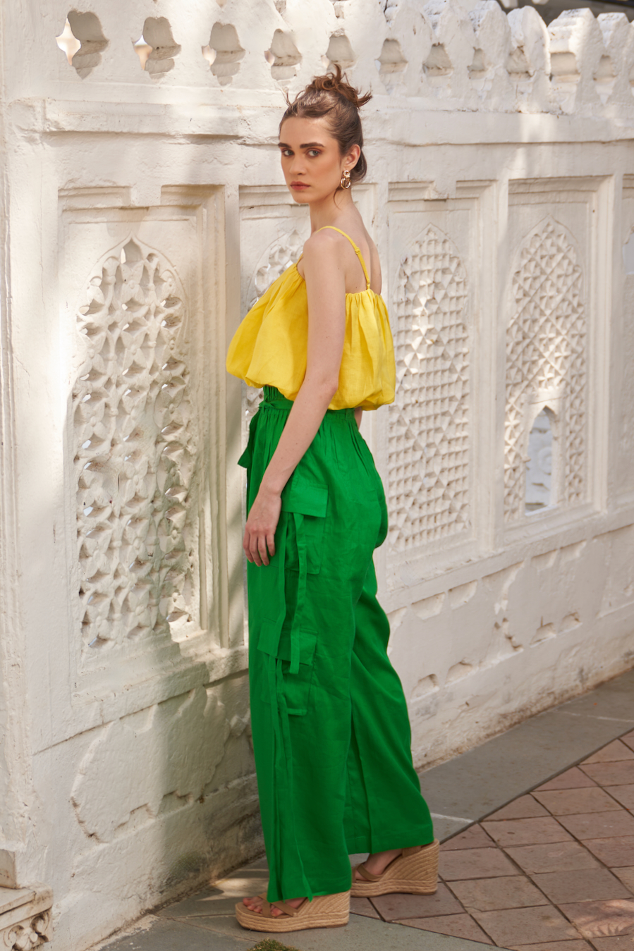 LA FLOR SOLID YELLOW LINEN FABRIC BALLOON TOP AND SOLID GREEN COLOR LINEN FABRIC CARGO PANTS CO-ORDINATE