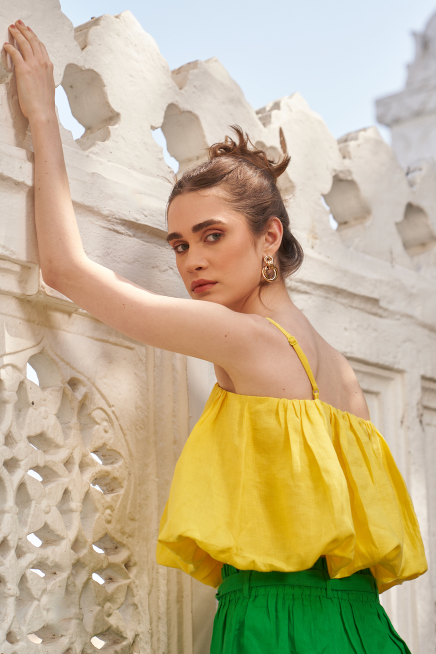 LA FLOR SOLID YELLOW COLOR LINEN FABRIC CROPPED LENGTH BALLOON TOP WITH ADJUSTABLE STRAPS