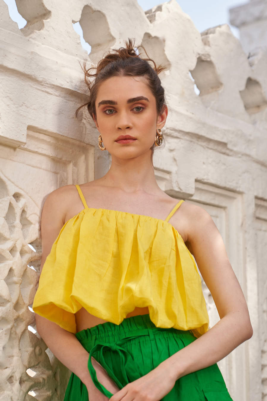 LA FLOR SOLID YELLOW COLOR LINEN FABRIC CROPPED LENGTH BALLOON TOP WITH ADJUSTABLE STRAPS