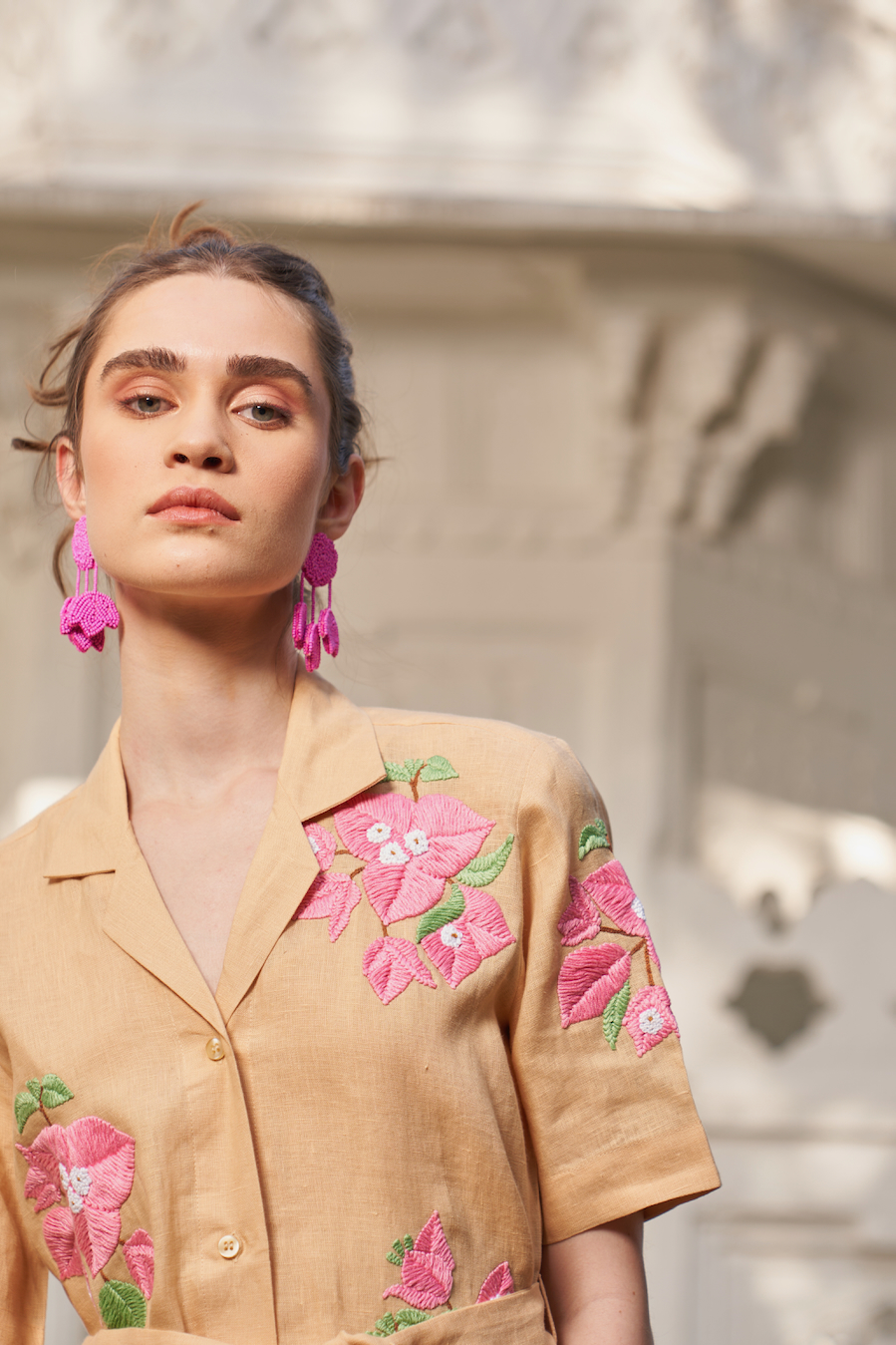 LA FLOR MARSH MARIGOLD BOUGAINVILLEA CHUNKY HAND EMBROIDERED LINEN FABRIC KNEE LENGTH SHIRT DRESS WITH SASH