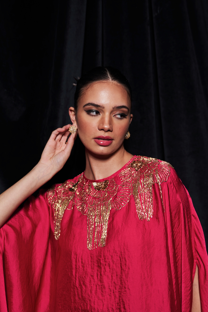 LEILA DIVA PINK CAPE AND STRAIGHT PANTS CO-ORDINATE WITH GLISTENING GOLD GLASS BEADS HAND EMBROIDERY