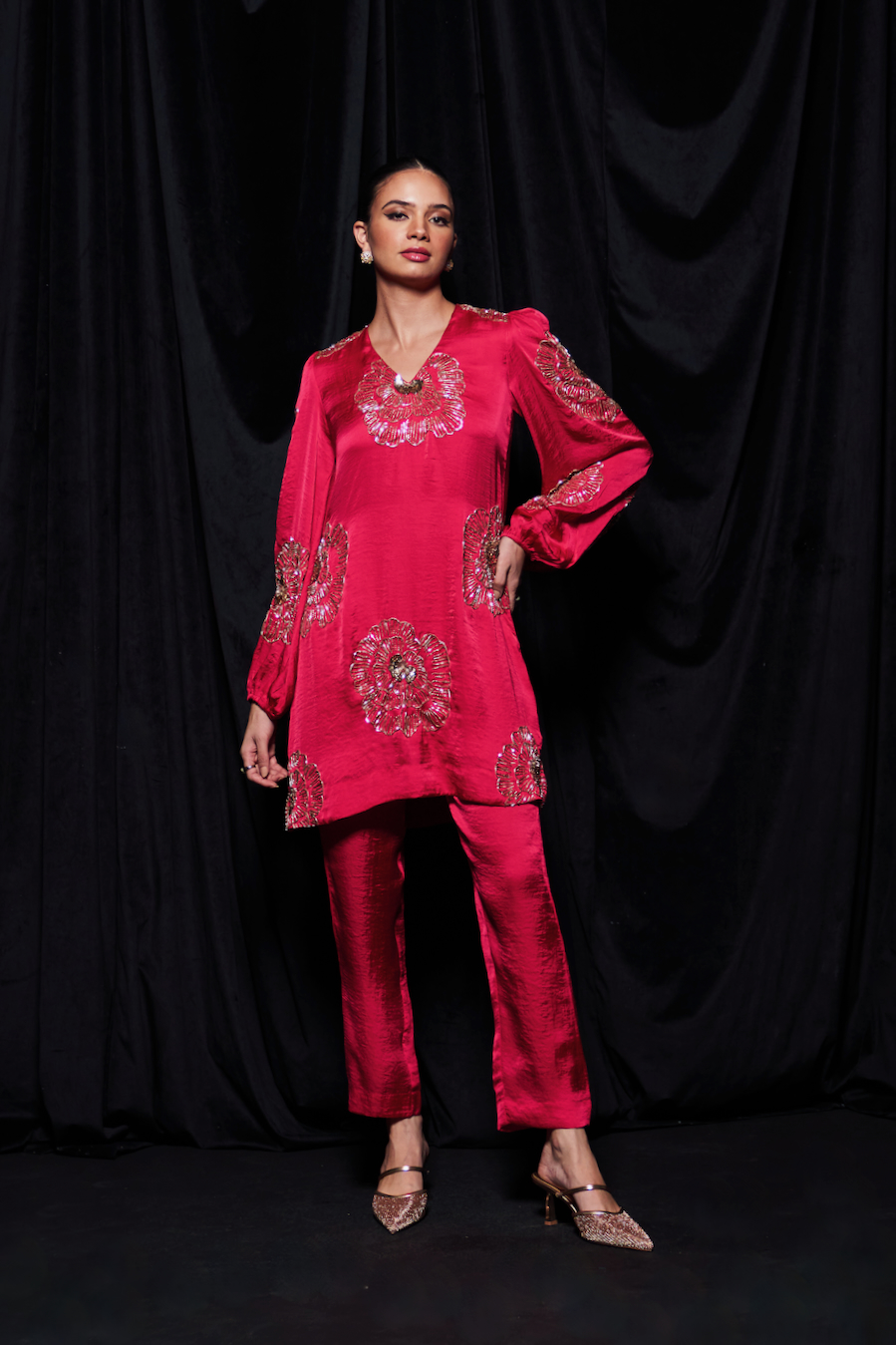 LEILA DIVA PINK COLOR TEXTURED SATIN FULL SLEEVES GOLD GLASS BEADS HAND EMBROIDERED TUNIC AND PLAIN PANTS CO-ORDINATE