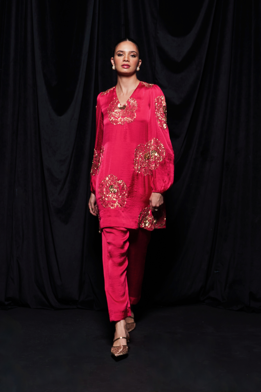 LEILA DIVA PINK COLOR TEXTURED SATIN FULL SLEEVES GOLD GLASS BEADS HAND EMBROIDERED TUNIC AND PLAIN PANTS CO-ORDINATE