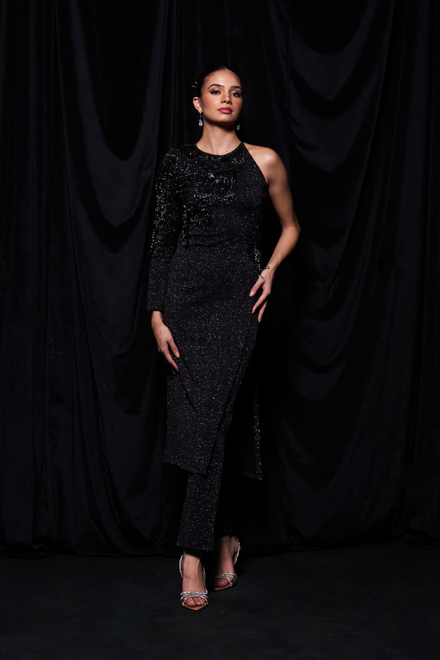 LEILA BLACK GALAXY KNITS FABRIC BODYCON FIT CO-ORDINATE WITH GLASS BEADS HAND EMBROIDERY ONE SIDE SLEEVE TUNIC AND PANTS