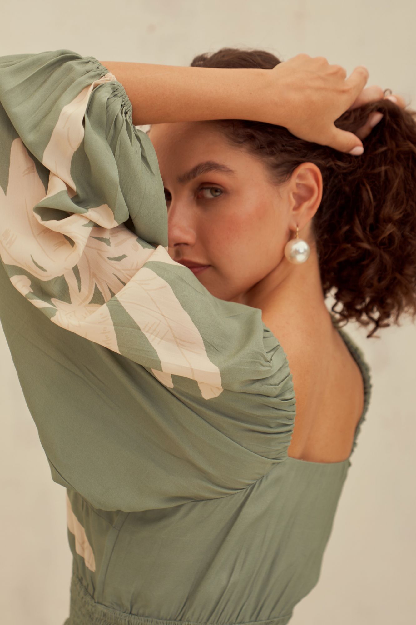 MALIBU-02 SAGE GREEN COLOR PRINT VISCOSE CREPE FABRIC SHORT LENGTH LAYERED DRESS