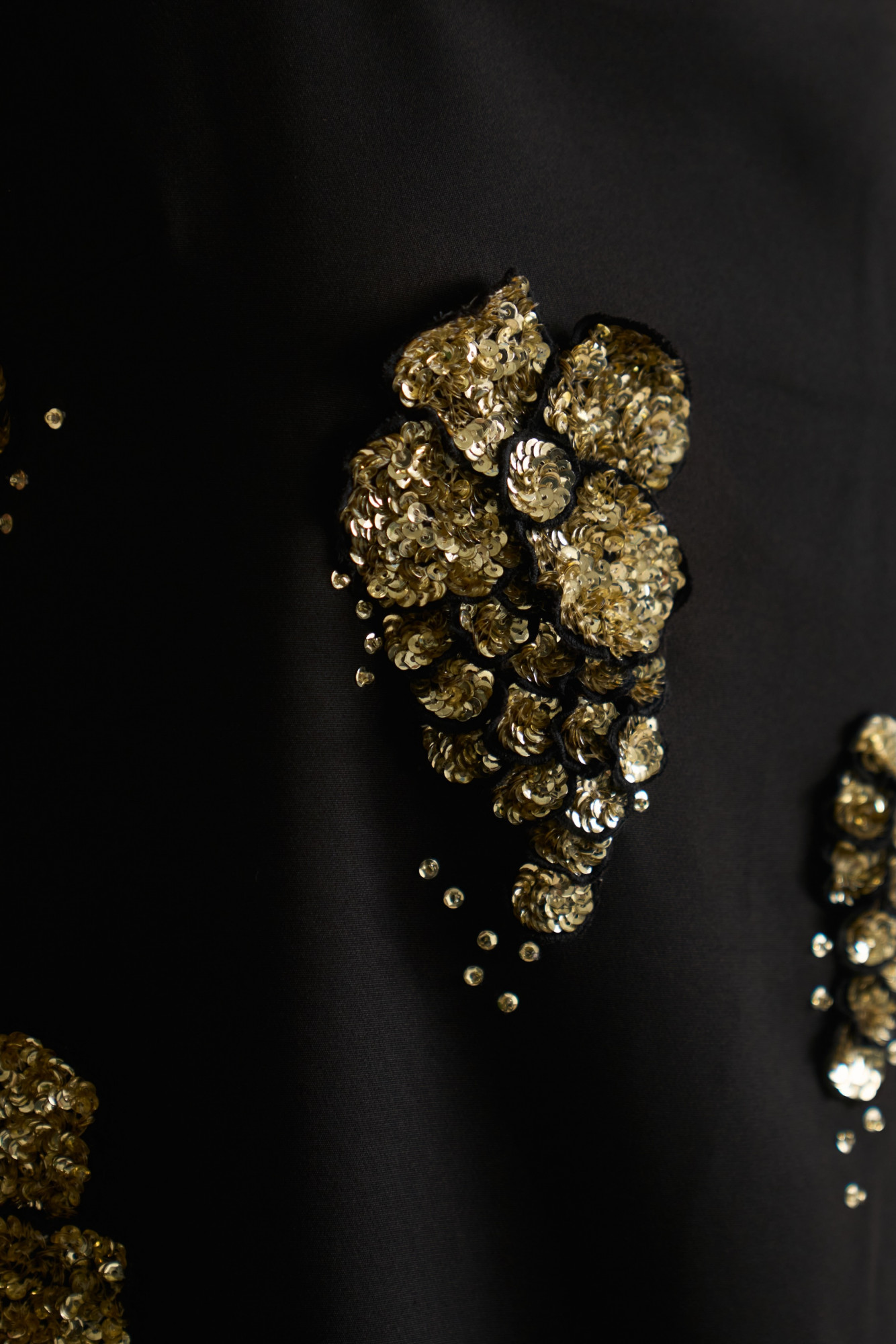 LEILA 03 BLACK SHIFT DRESS WITH GOLD SEQUIN 3D FLOWER EMBROIDERY