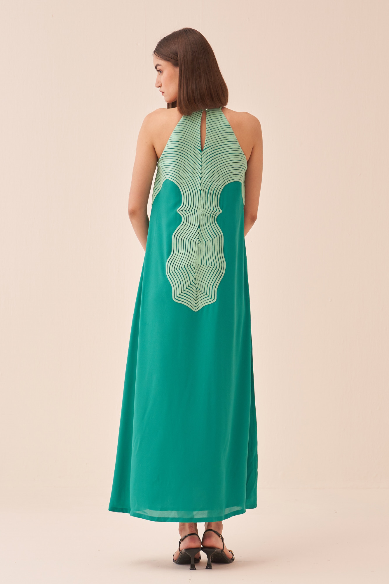 CASABLANCA GREEN COLOUR SLEEVELESS MAXI DRESS WITH LIGHT GREEN COLOUR FABRIC PIPING DETAIL