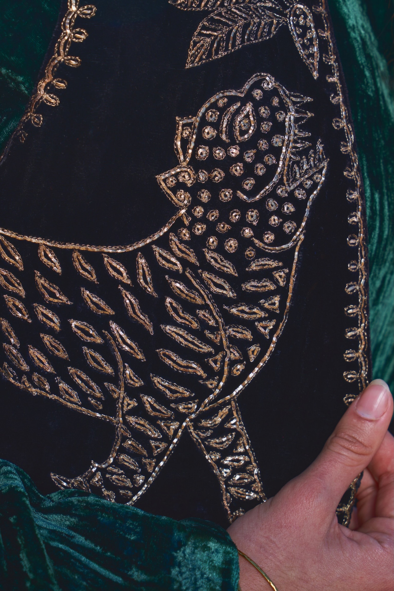 MATERIAL GIRL 03 BLACK VELVET SLEEVELESS JACKET WITH ZARI AND DABKA PITTA HAND EMBROIDERY