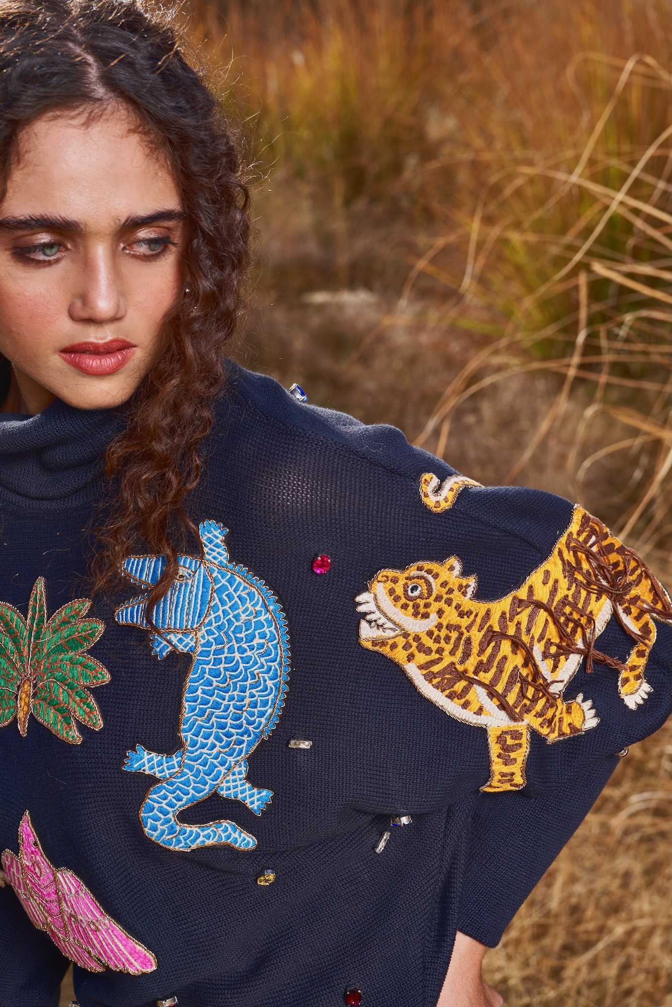 MATERIAL GIRL 03 BLACK SWEATER WITH CHUNKY THREAD DABKA EMBROIDERY WITH RHINE STONES ALL OVER