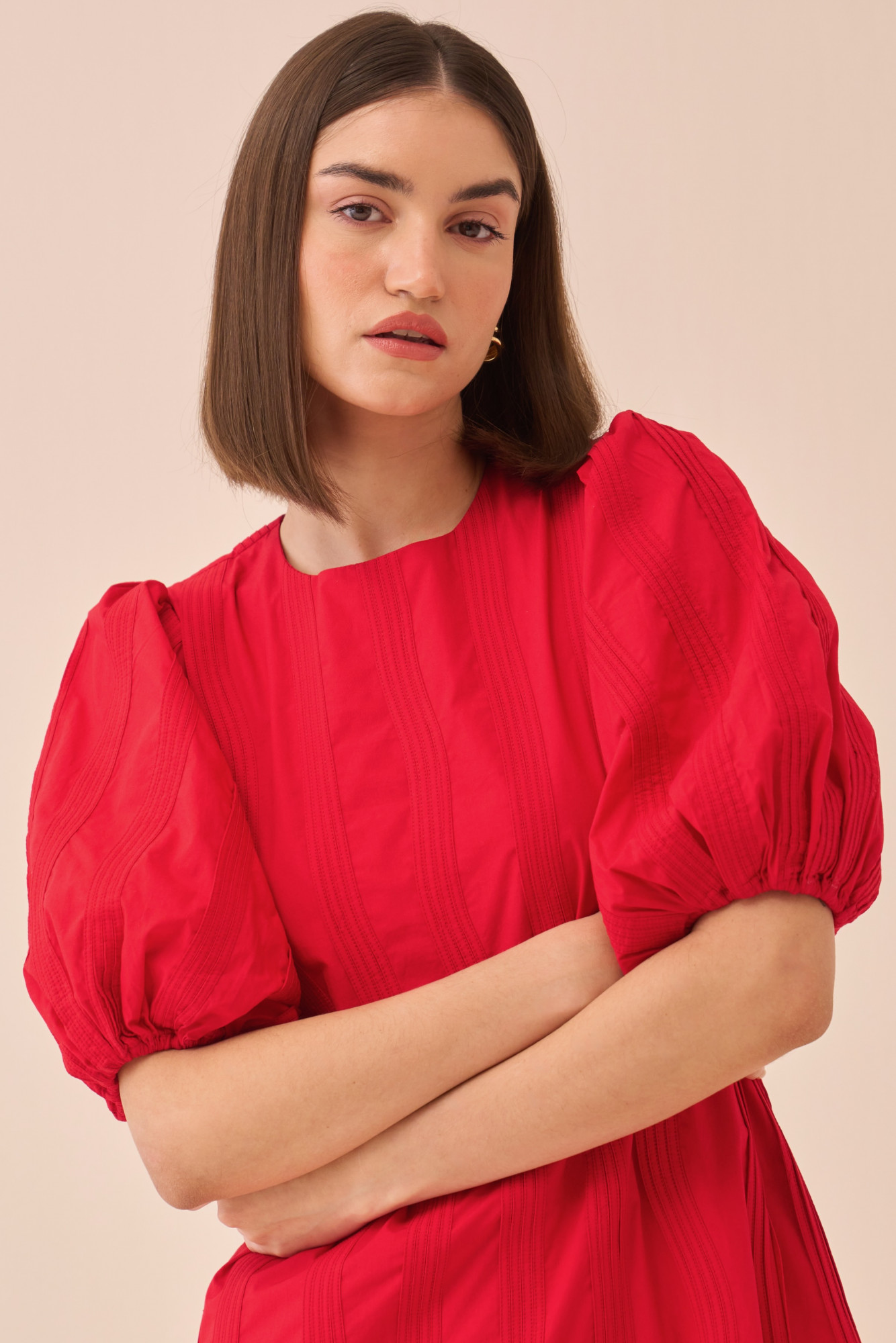 CASABLANCA RED COTTON POPLIN KNEE LENGTH DRESS WITH SELF FABRIC PIPING DETAILING