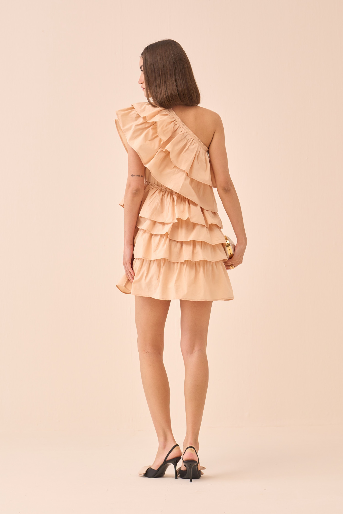 CASABLANCA ECRU COLOUR COTTON POPLIN FABRIC ONE SIDE SHOULDER FRILL DRESS