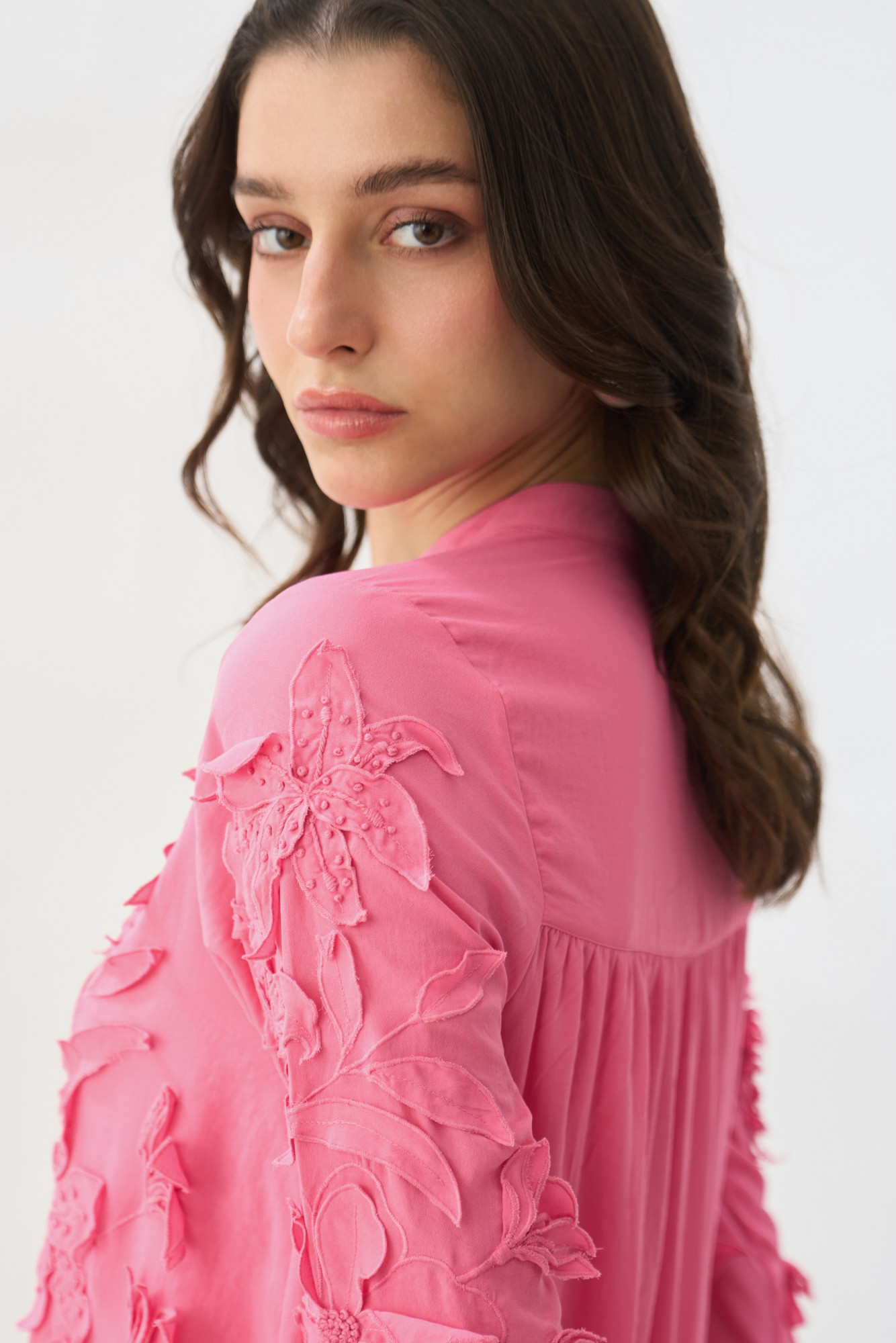 GARDEN OF SICILIA PINK TUNIC AND PANT CO-ORD SET WITH DELICATE FLORAL EMBROIDERY