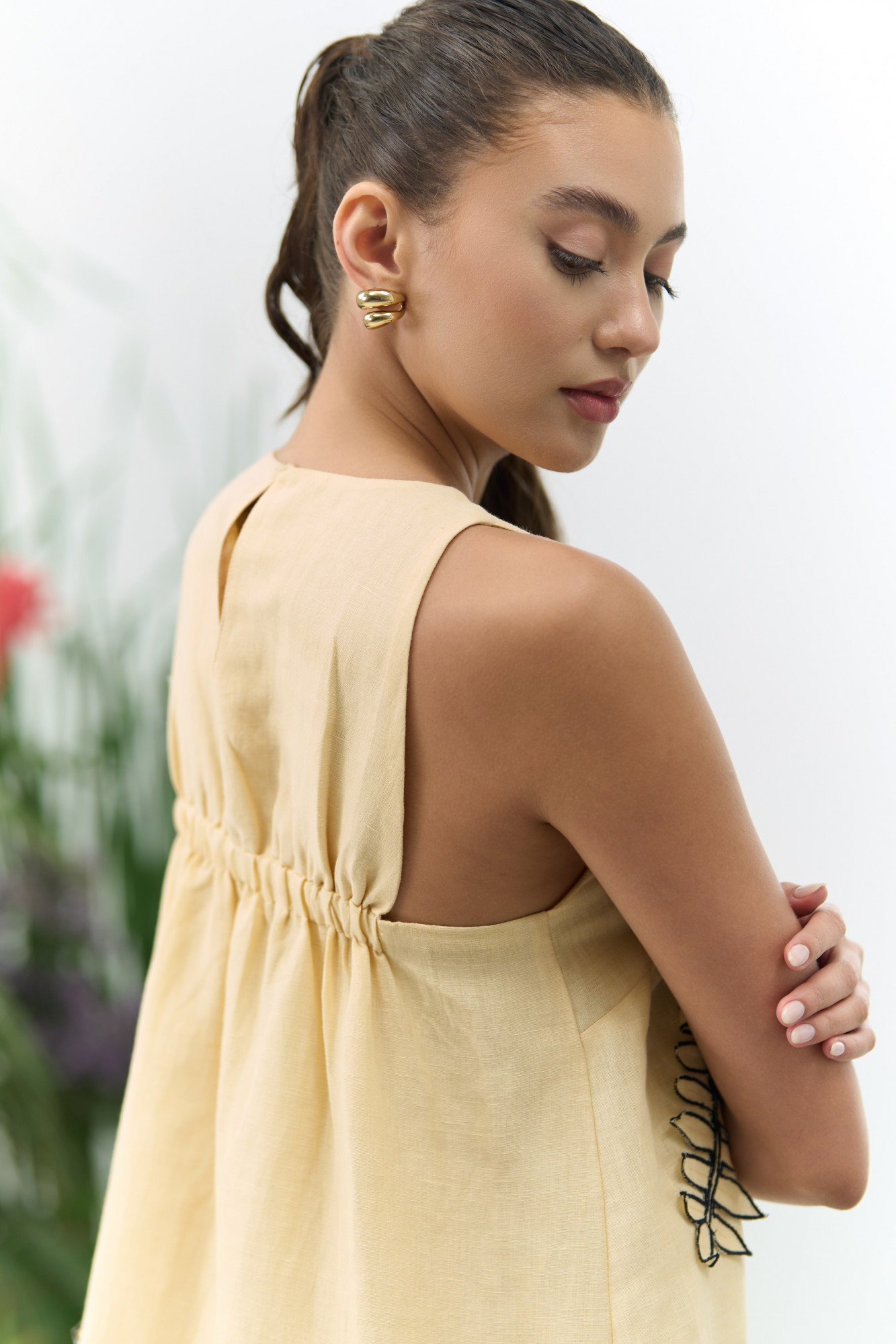 ATELIER RIVIERA BUTTERMILK COLOR COTTON LINEN SLEEVELESS KNEE LENGTH DRESS WITH 3D FLOWER EMBROIDERY