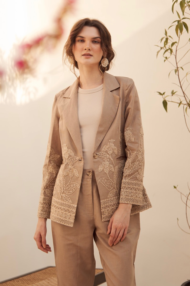 MALIBU BROWN LINEN SUMMER JACKET WITH JUTE DORI EMBROIDERY PLAIN TURNED UP HEM PANTS CO-ORDINATE