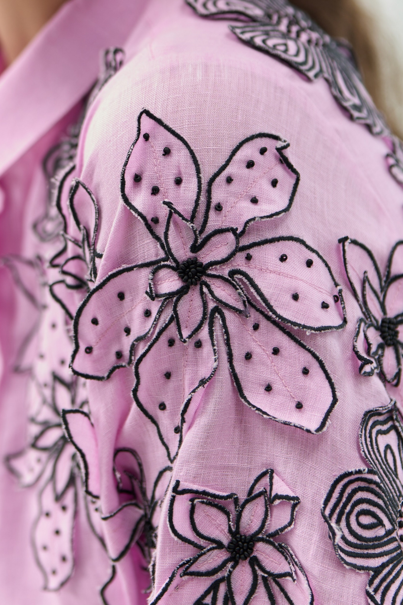 ATELIER RIVIERA LILAC COTTON LINEN KNEE LENGTH TIER SHIRT DRESS WITH FULL SLEEVES AND 3D FLOWER EMBROIDERY