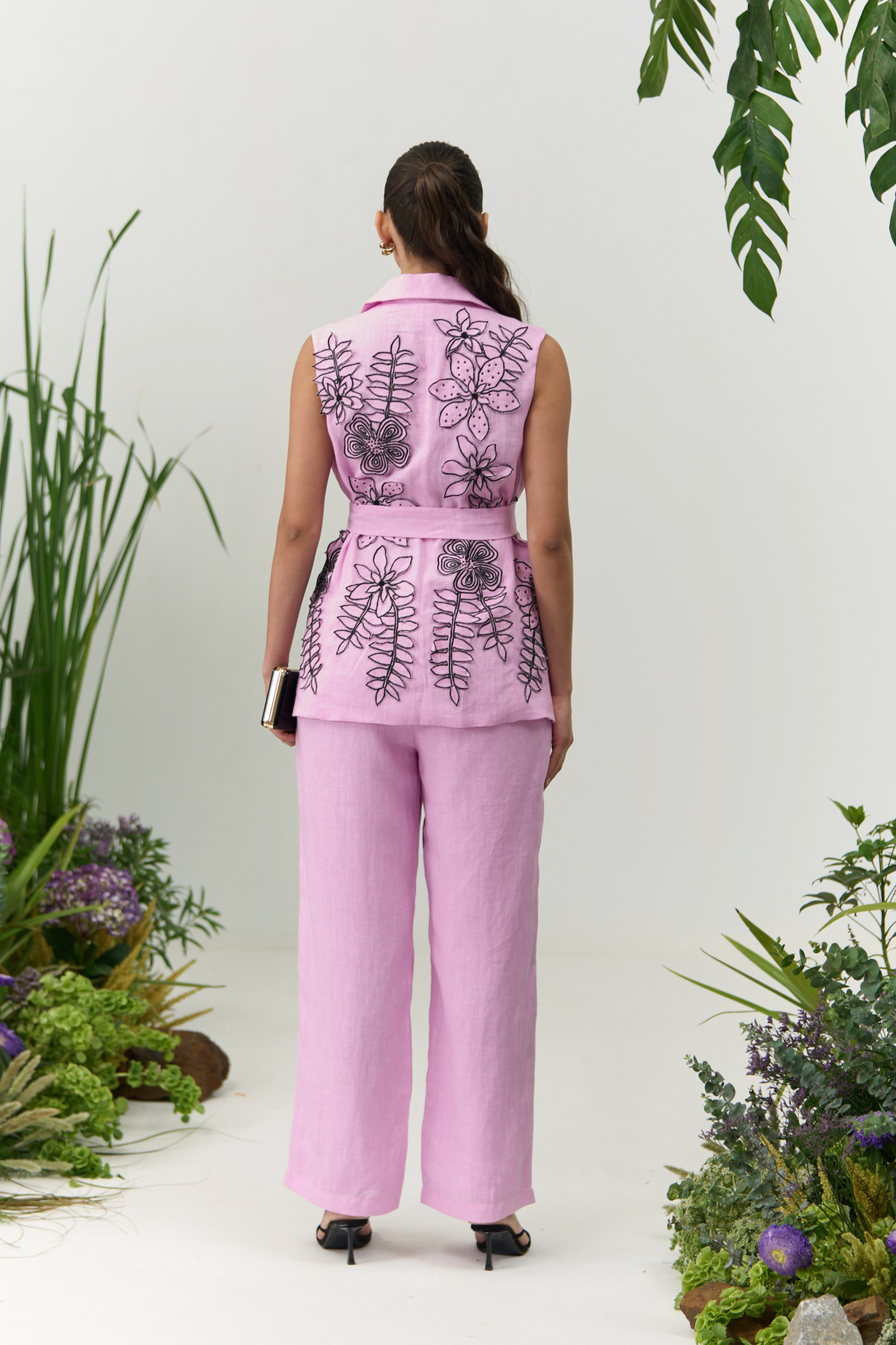 ATELIER RIVIERA LILAC COLOR COTTON LINEN SLEEVELESS JACKET PANTS CO-ORD SET WITH 3D FLOWER EMBROIDERY