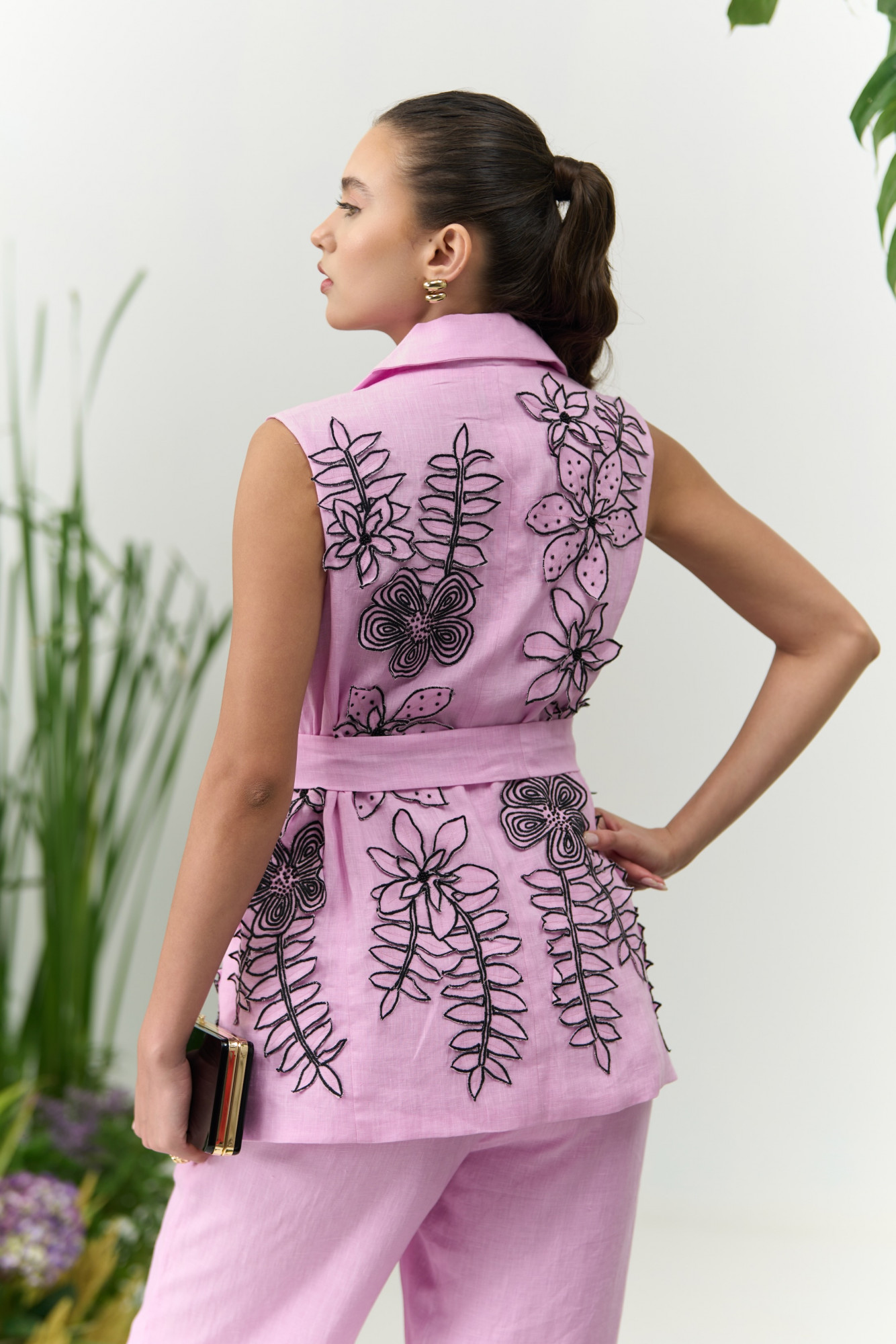 ATELIER RIVIERA LILAC COLOR COTTON LINEN SLEEVELESS JACKET PANTS CO-ORD SET WITH 3D FLOWER EMBROIDERY