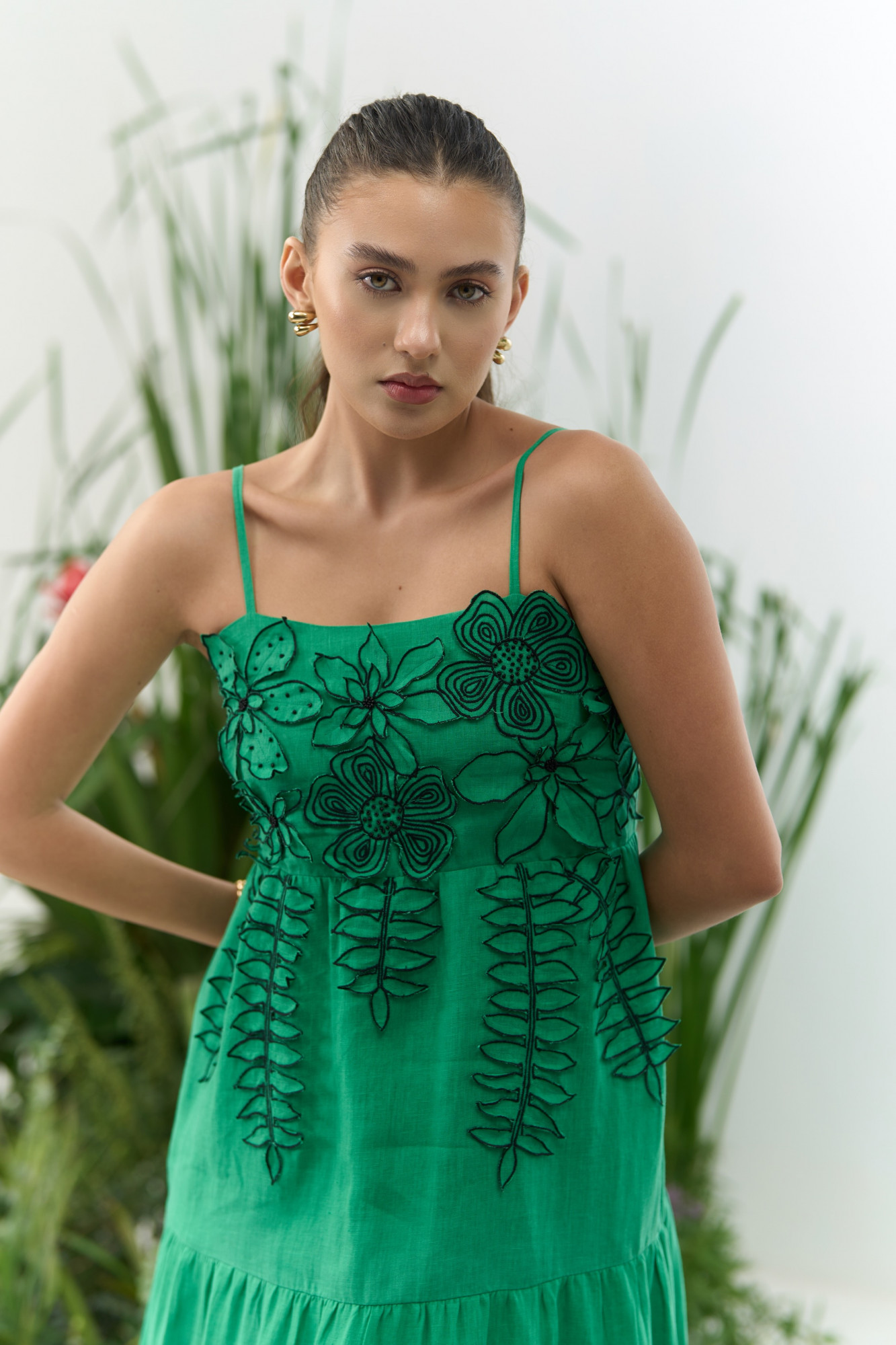 ATELIER RIVIERA GREEN COTTON LINEN MIDI LENGTH DRESS WITH 3D FLOWER EMBROIDERY