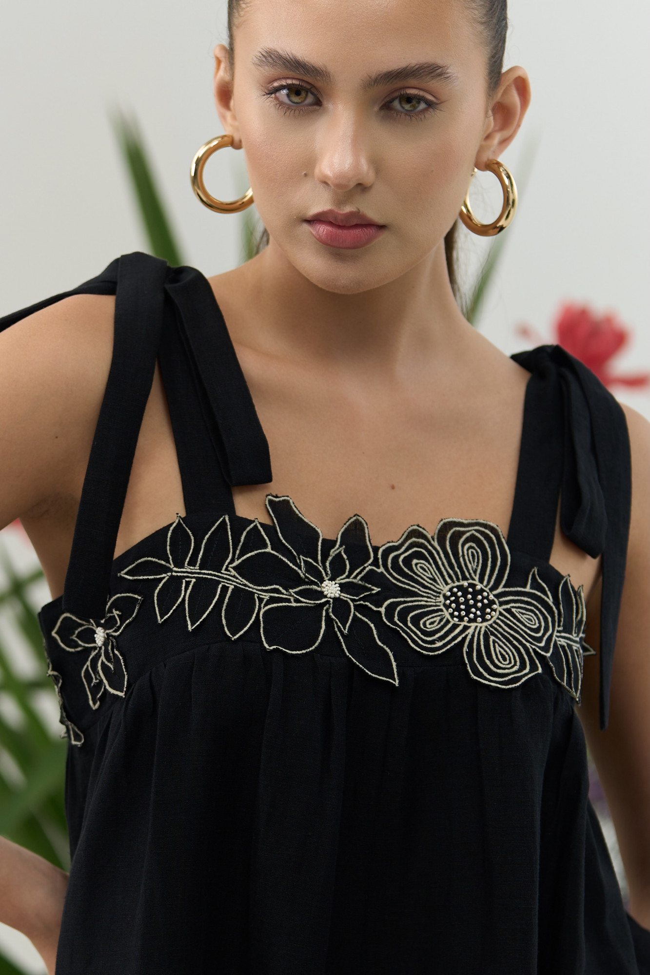 ATELIER RIVIERA BLACK COTTON LINEN KNEE LENGTH DRESS WITH 3D FLOWER EMBROIDERY