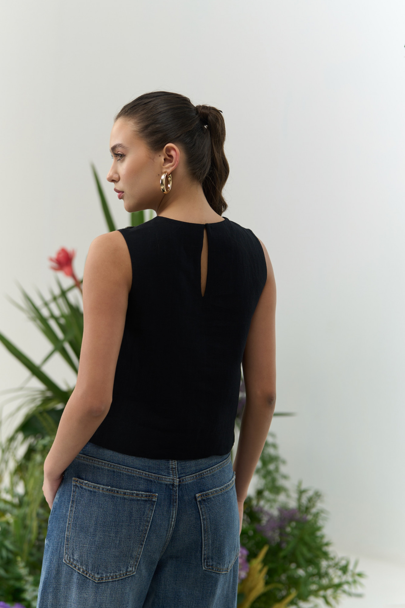 ATELIER RIVIERA BLACK COLOR COTTON LINEN SLEEVELESS TOP WITH 3D FLOWER EMBROIDERY