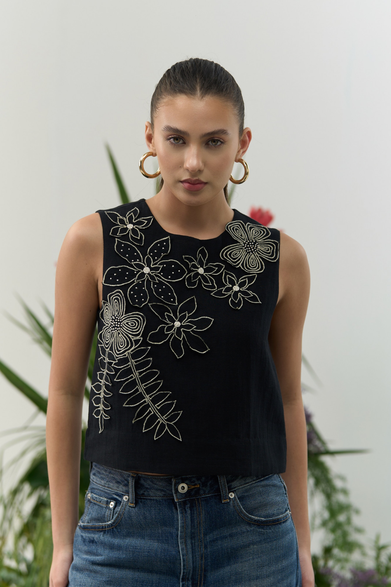 ATELIER RIVIERA BLACK COLOR COTTON LINEN SLEEVELESS TOP WITH 3D FLOWER EMBROIDERY