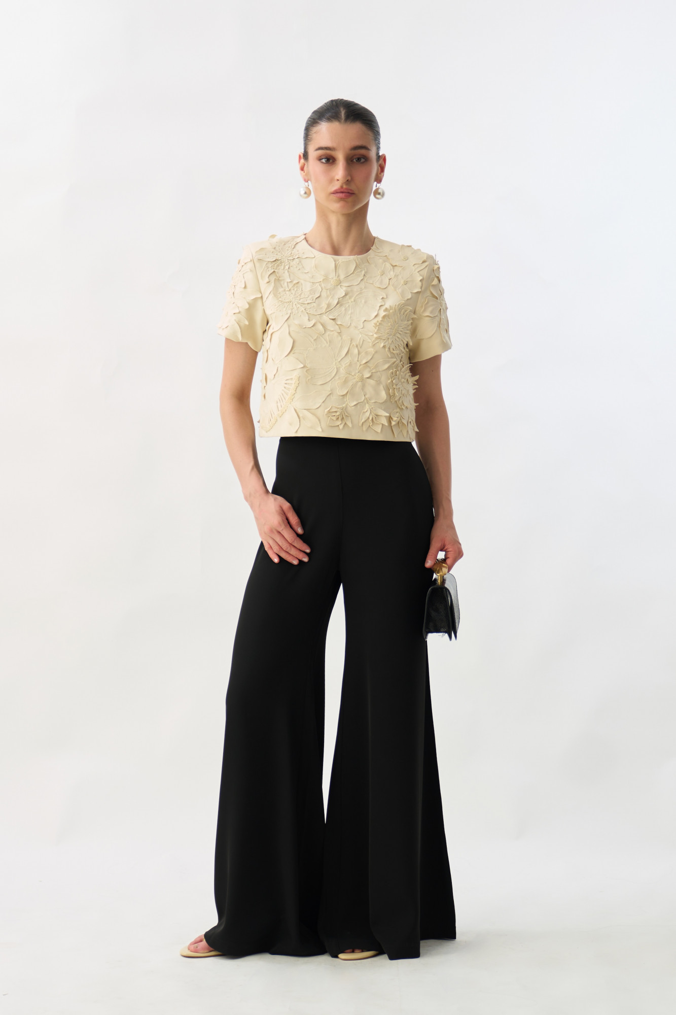 GARDEN OF SICILIA CREAM COLOUR CROP LENGTH STATEMENT TOP WITH DELICATE FLORAL EMBROIDERY