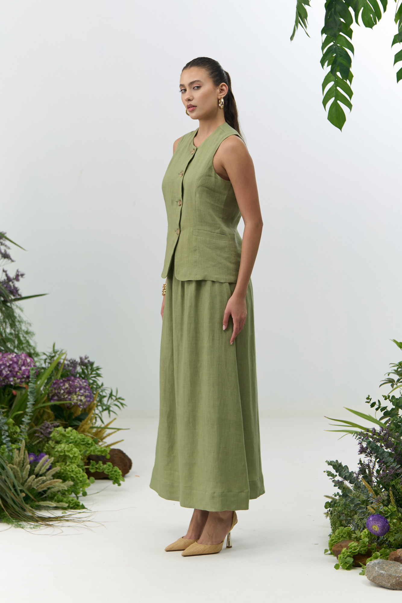 ATELIER RIVIERA OLIVE COLOR SLEEVELESS JACKET MIDI LENGTH SKIRT CO-ORD SET