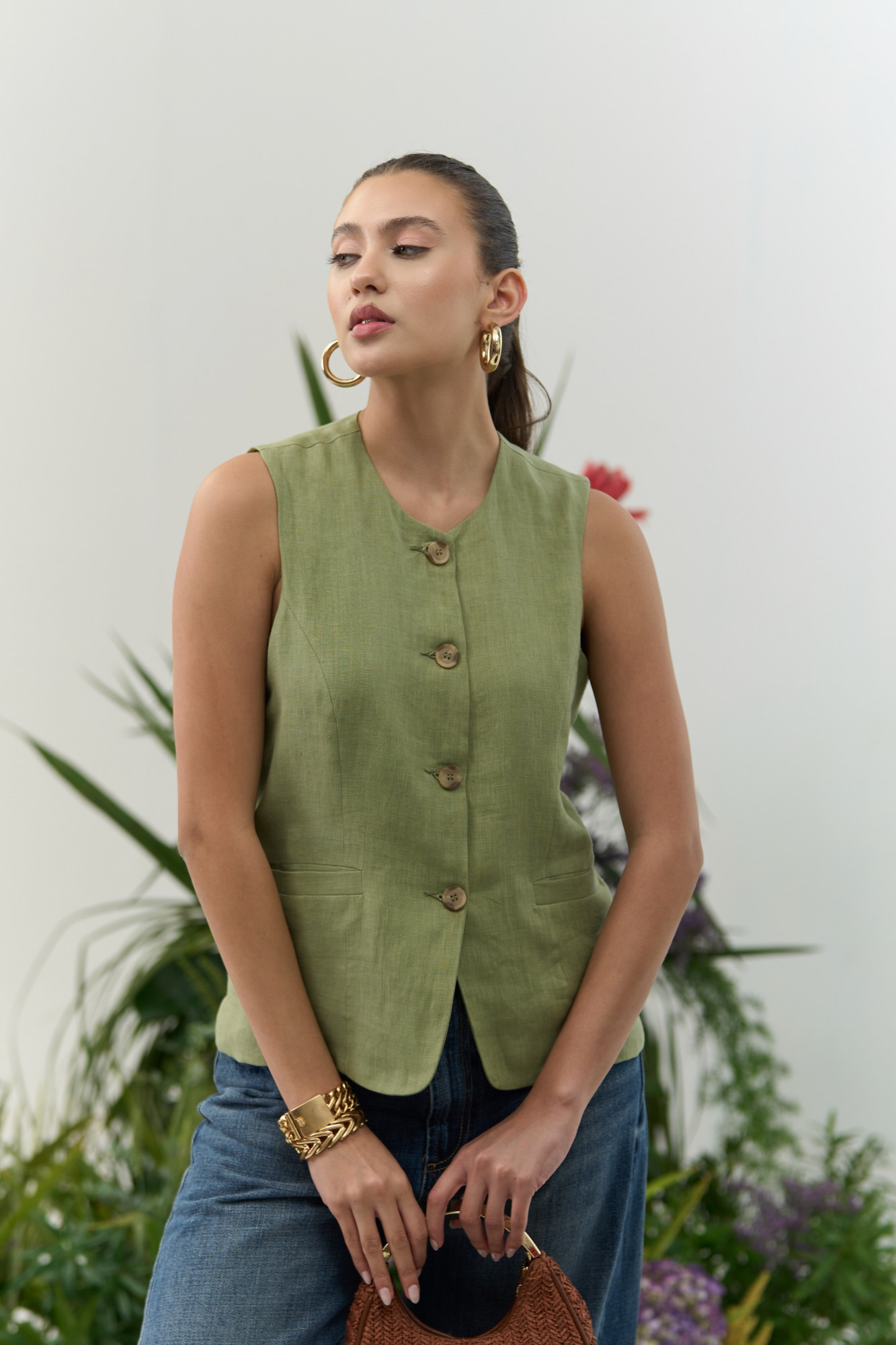 ATELIER RIVIERA SOLID OLIVE COLOR COTTON LINEN SLEEVELESS JACKET