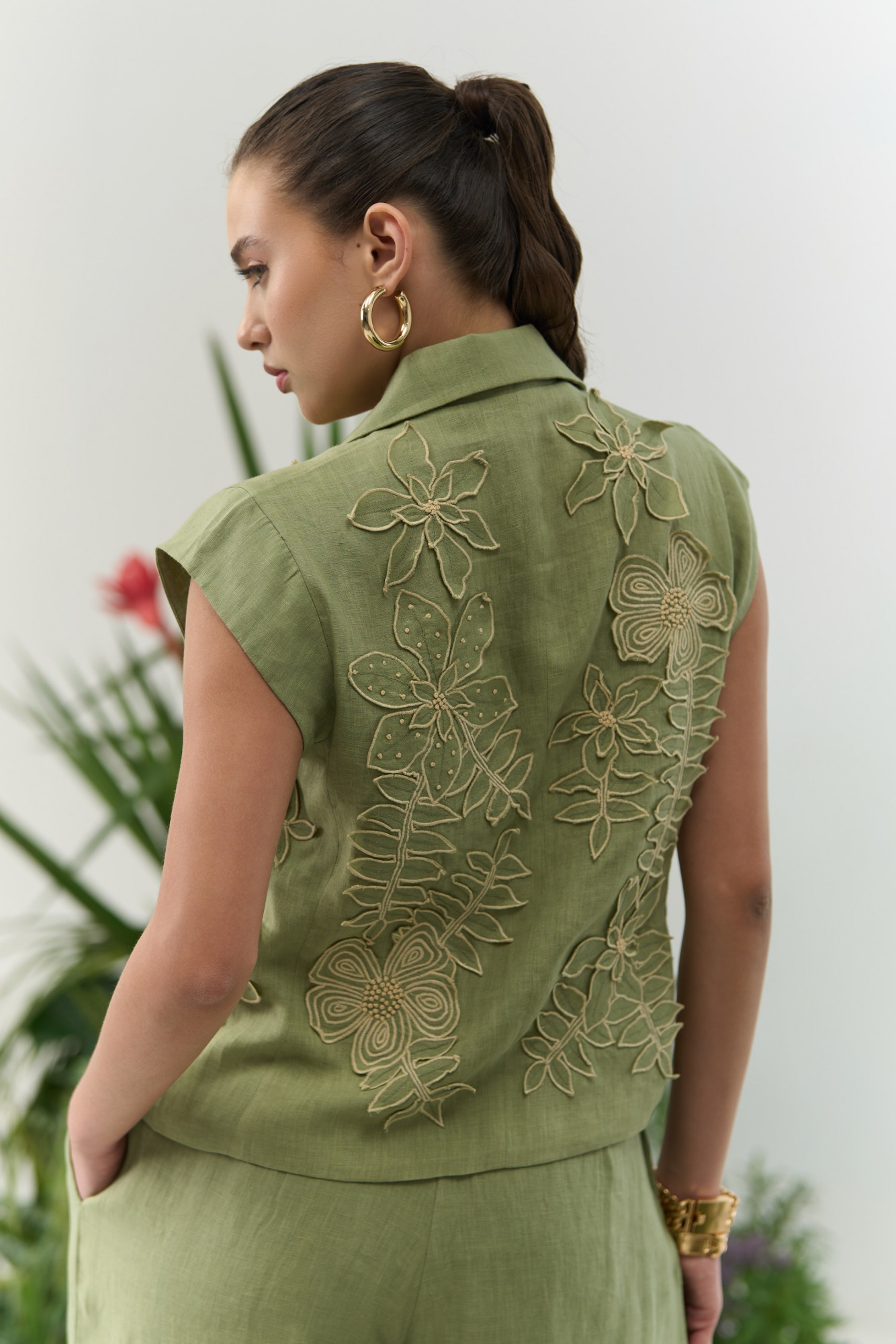 ATELIER RIVIERA OLIVE COLOR COTTON LINEN CROPPED JACKET PANTS CO-ORD SET WITH 3D FLOWER EMBROIDERY