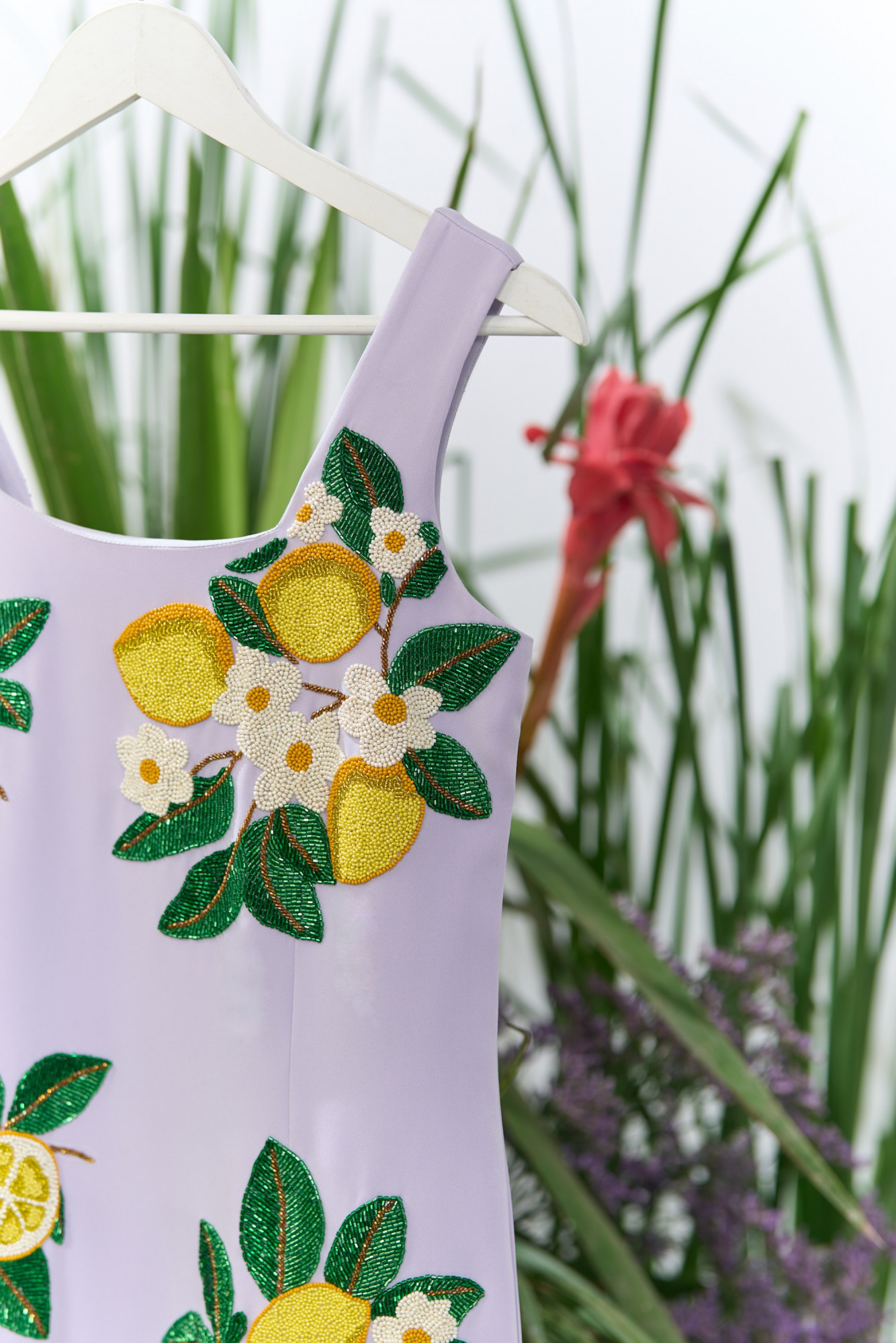 ATELIER RIVIERA MAUVE COLOR LEMON EMBROIDERY KNEE LEGTH SLEEVELESS DRESS