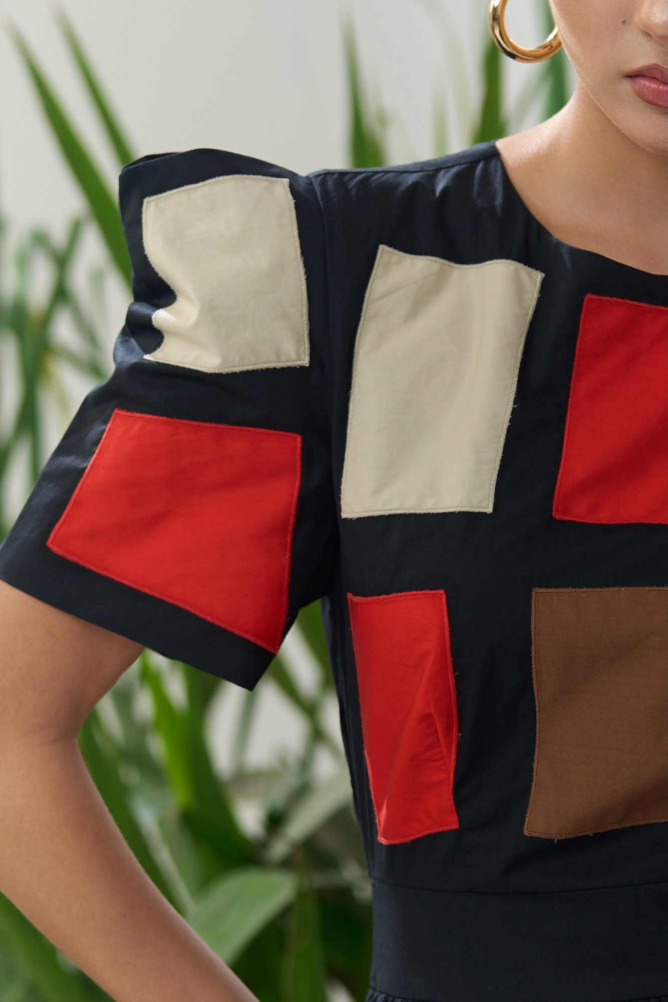 ATELIER RIVIERA BLACK COTTON MIDI LENGTH DRESS WITH BOX SHAPE SLEEVES AND PATCHWORK EMBROIDERY