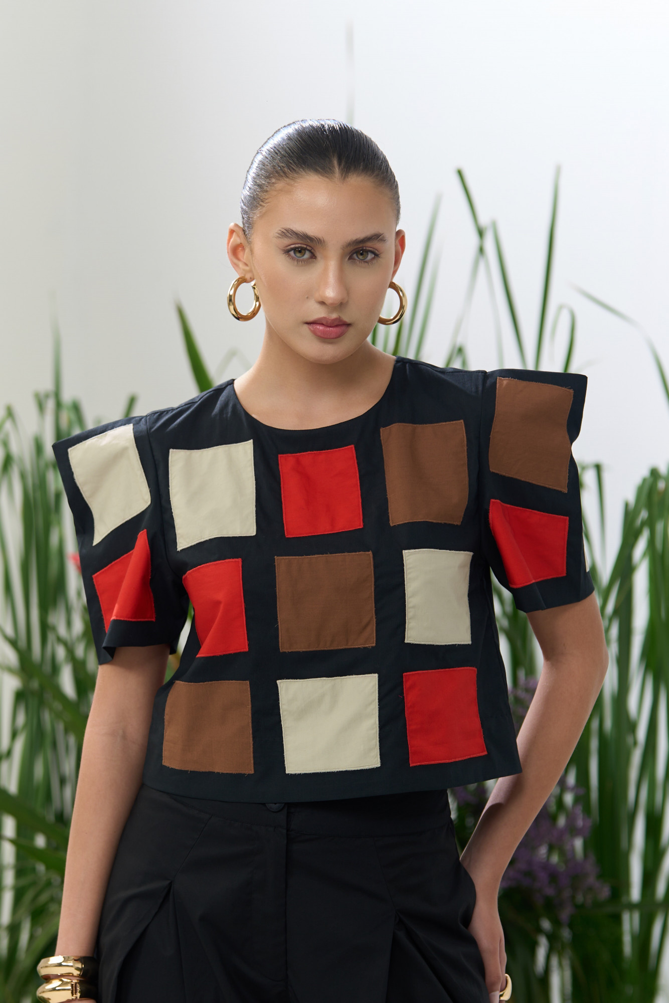 ATELIER RIVIERA BLACK COTTON POPLIN TOP WITH BOX SHAPE SLEEVES AND FABRIC PATCHWORK EMBROIDERY
