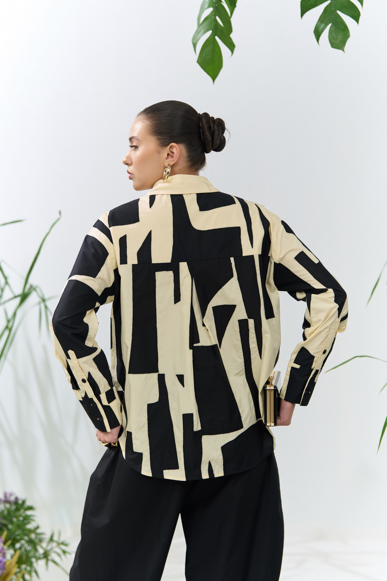 ATELIER RIVIERA BUTTERMILK COLOR COTTON POPLIN SHIRT WITH BLACK FABRIC PATCHWORK