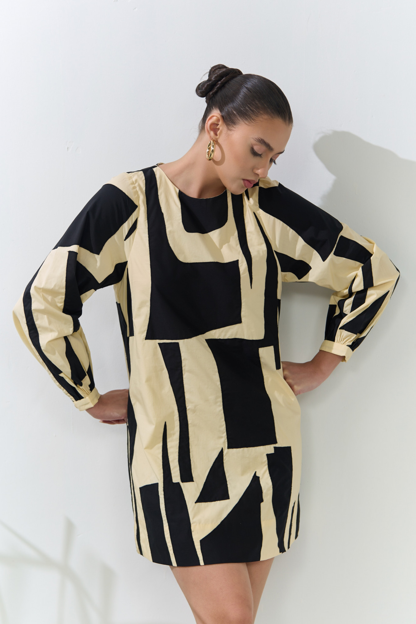 ATELIER RIVIERA BUTTERMILK COLOR POPLIN KNEE LENGTH FULL SLEEVES DRESS WITH BLACK FABRIC PATCHWORK