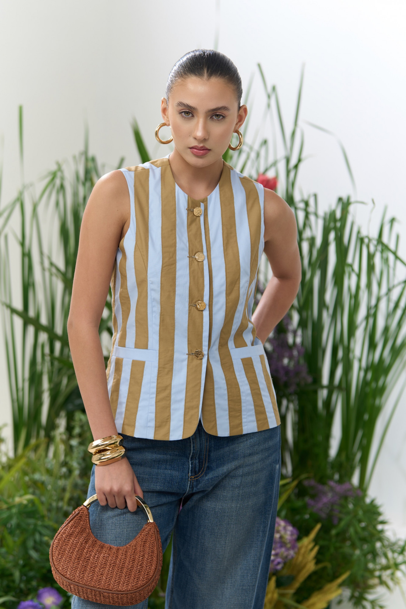 ATELIER RIVIERA LIGHT BLUE COTTON SLEEVELESS JACKET WITH BEIGE COLOR FABRIC STRIPE PATCH EMBROIDERY
