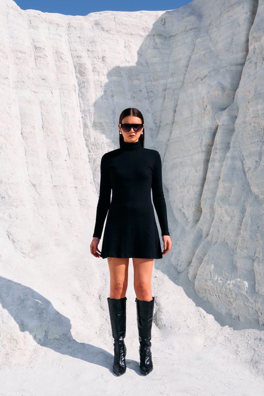 MATERIAL GIRL 02 BLACK KNITS FABRIC MINI LENGTH TURTLE NECK WINTER DRESS