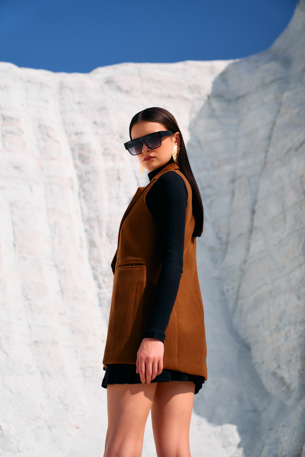 MATERIAL GIRL 02 CINNAMON BROWN COLOR FELT FABRIC SLEEVELESS WINTER JACKET