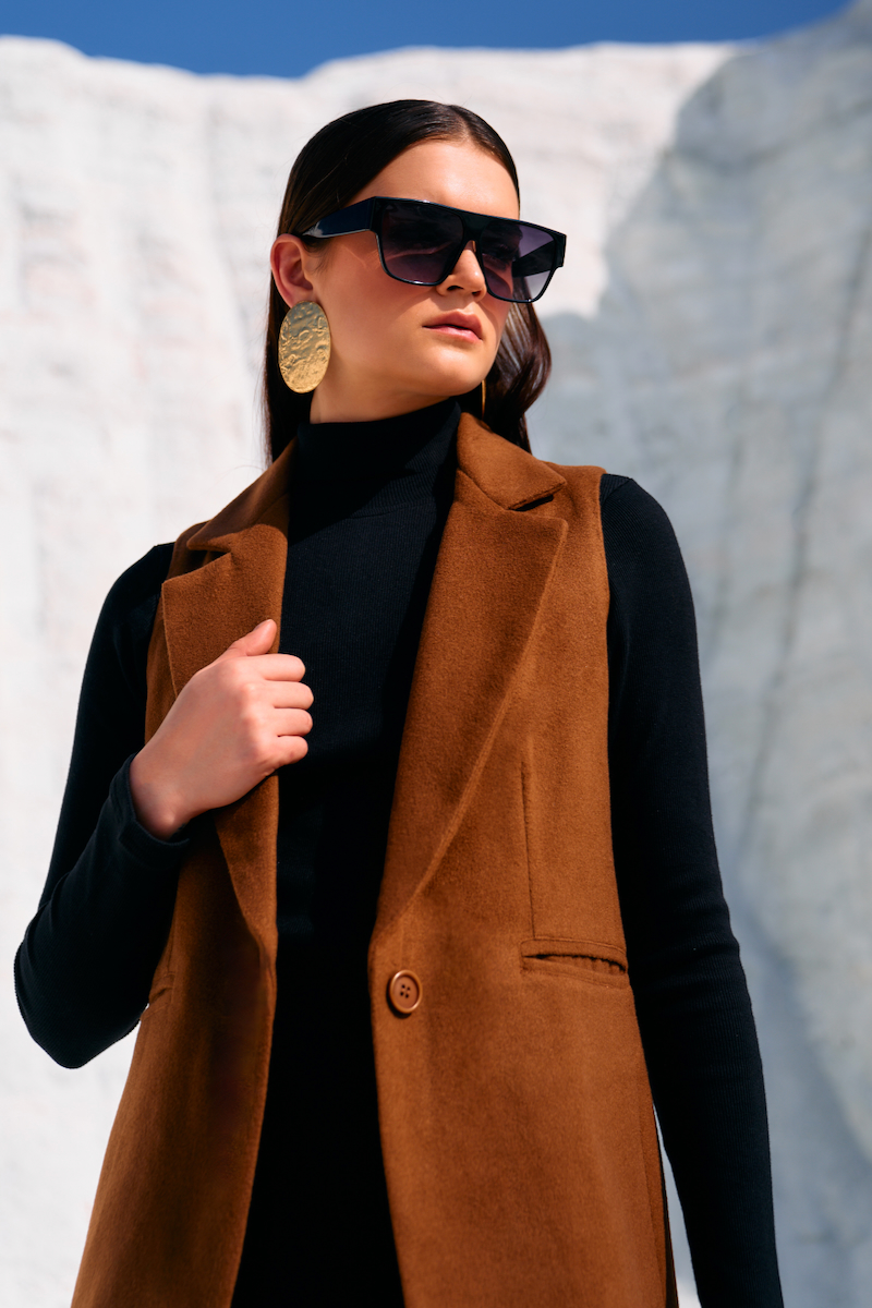 MATERIAL GIRL 02 CINNAMON BROWN COLOR FELT FABRIC SLEEVELESS WINTER JACKET