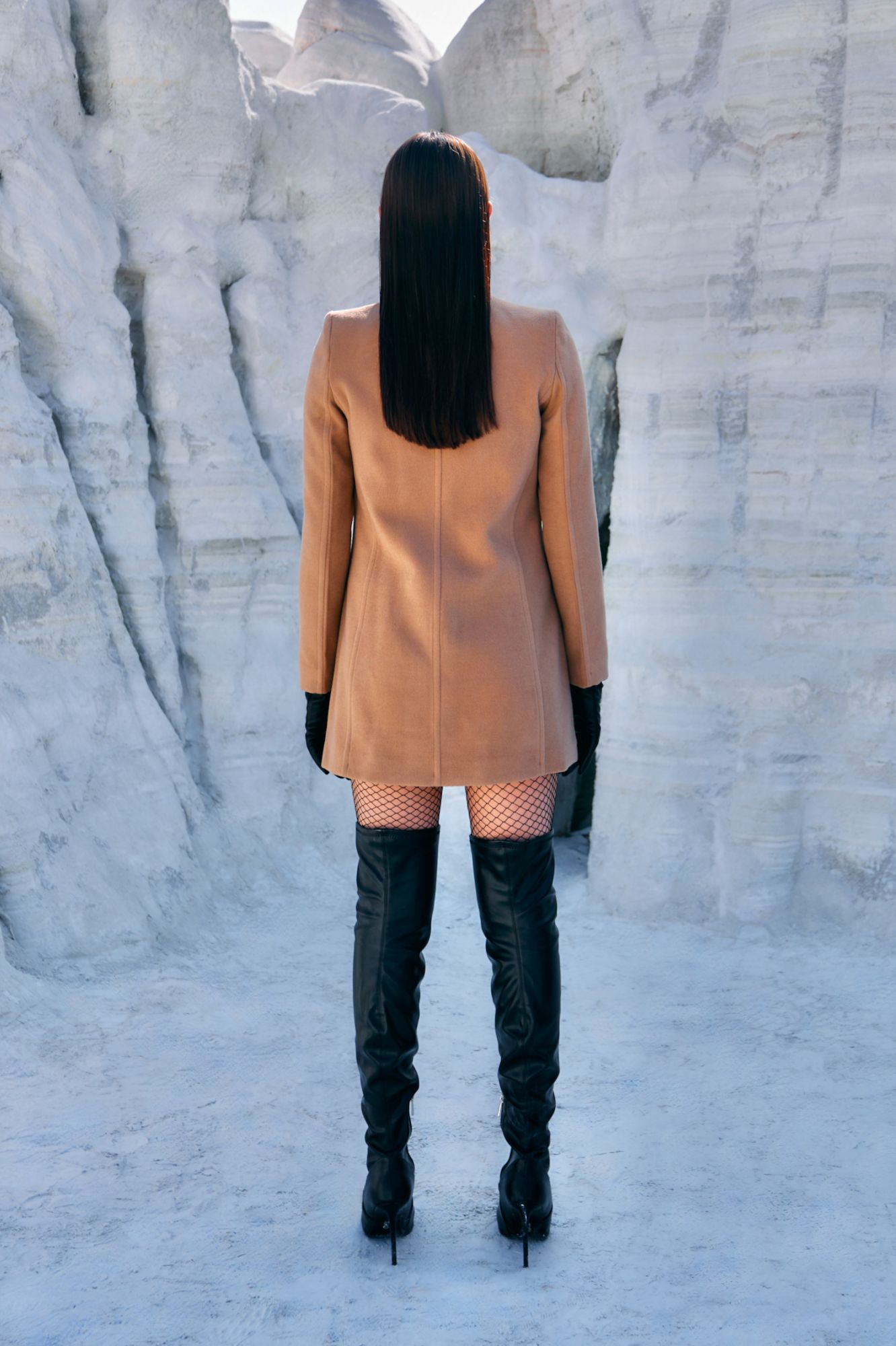 MATERIAL GIRL 02 BIRCH BEIGE COLOR HIGH COLLARED NECK DOUBLE BREASTED LONG JACKET WITH PATCH EMBROIDERY