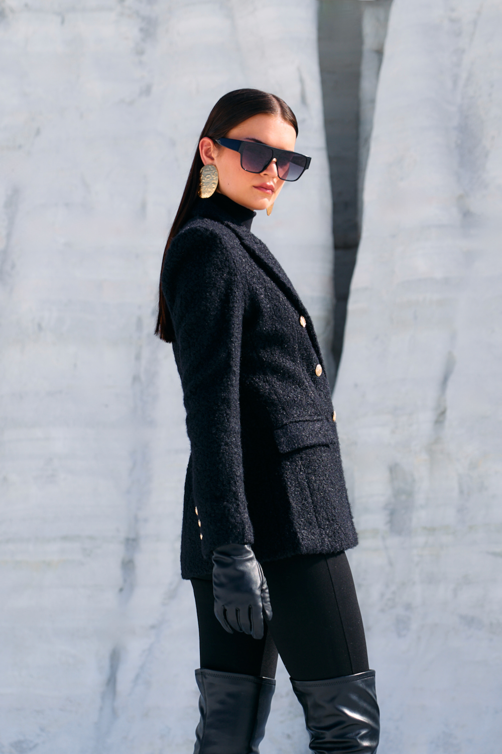 MATERIAL GIRL 02 JADE BLACK COLOR SHERPA FABRIC DOUBLE BREASTED WINTER JACKET