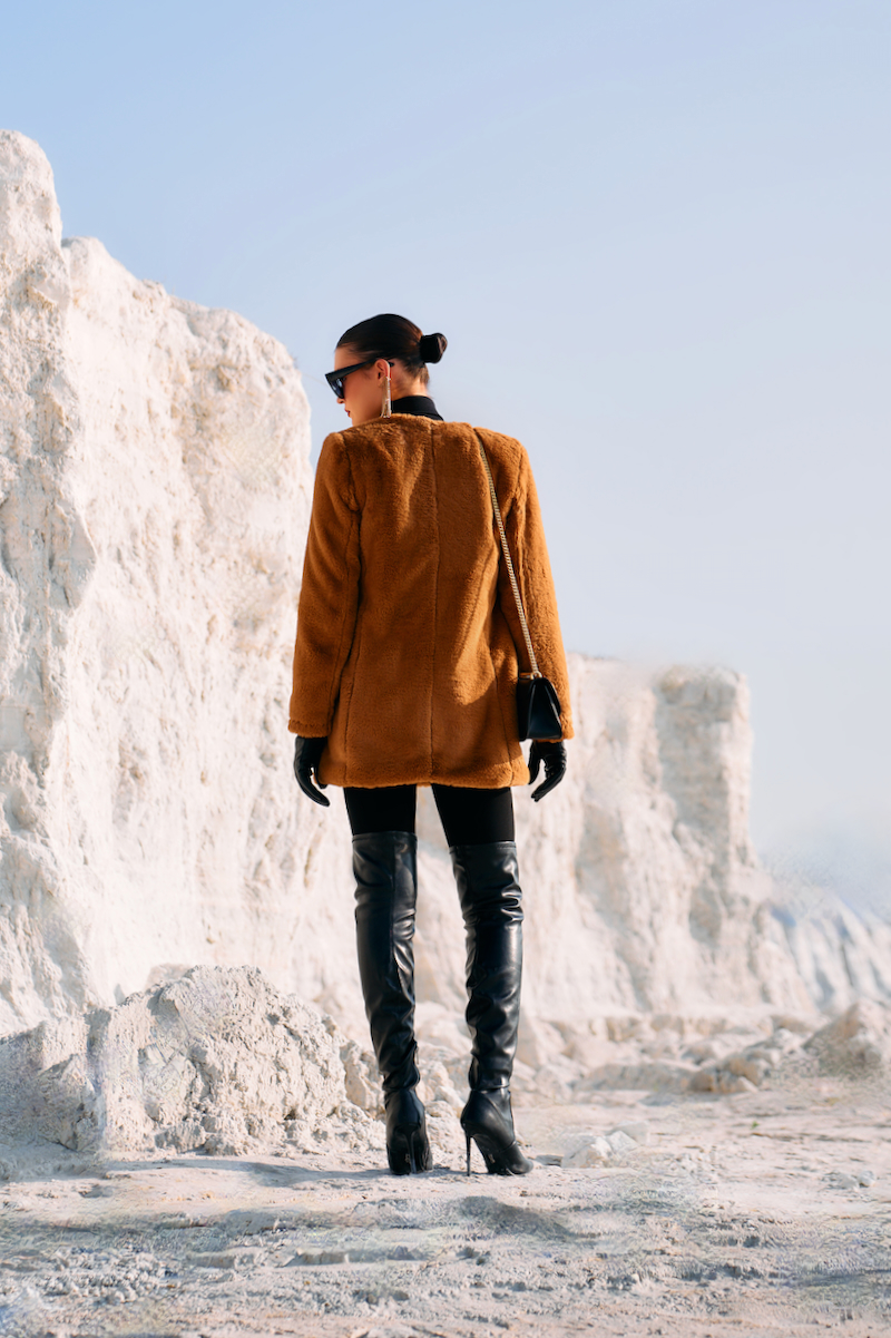 MATERIAL GIRL 02 CARAMEL BROWN COLOR FAUX FUR LONG WINTER JACKET WITH ROUND NECK