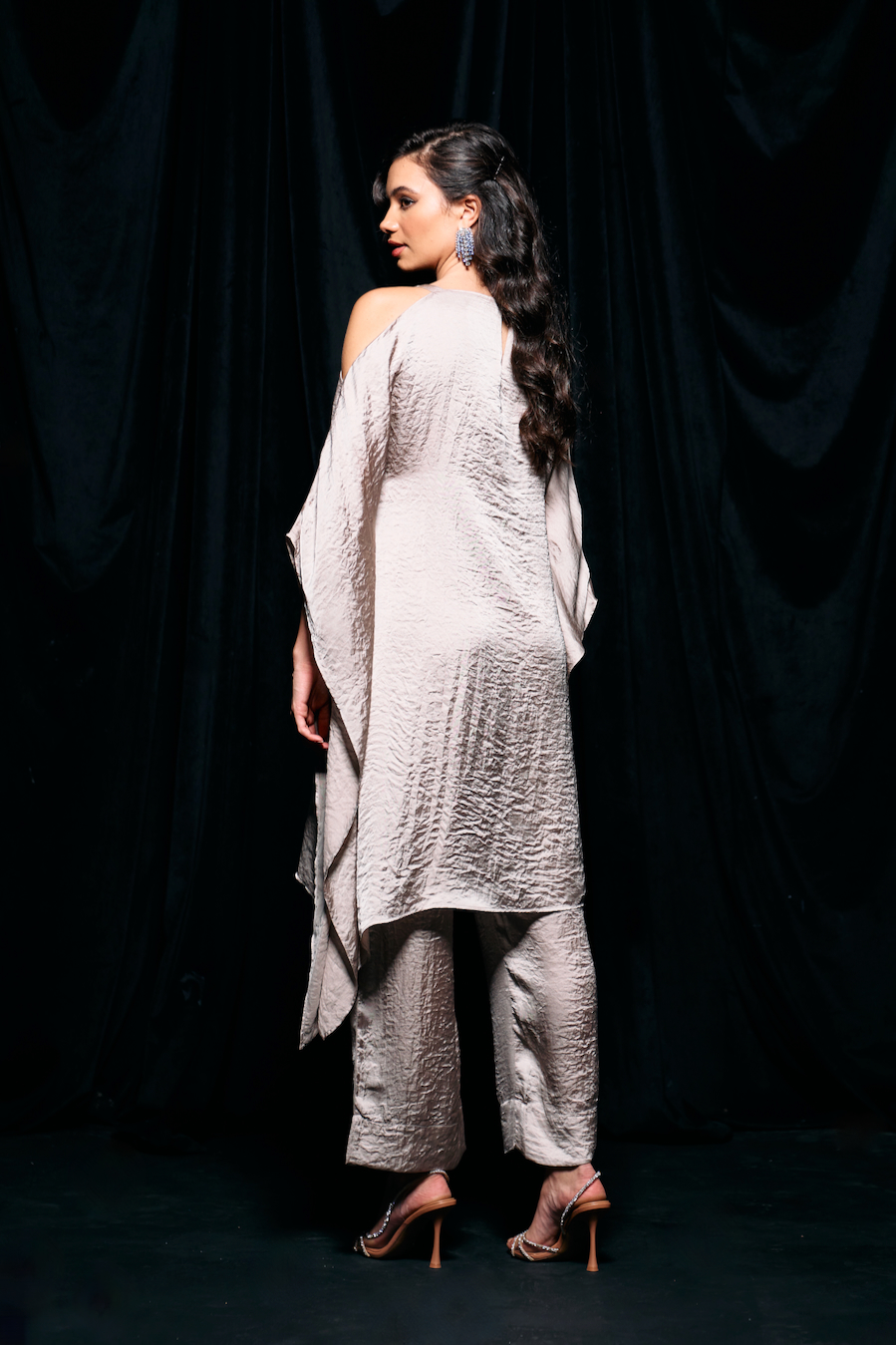 LEILA SILVER SAND COLOR SOLID TEXTURED SATIN FABRIC KAFTAN SHAPE TUNIC WITH STRAIGHT FIT PANTS CO-ORDINATE