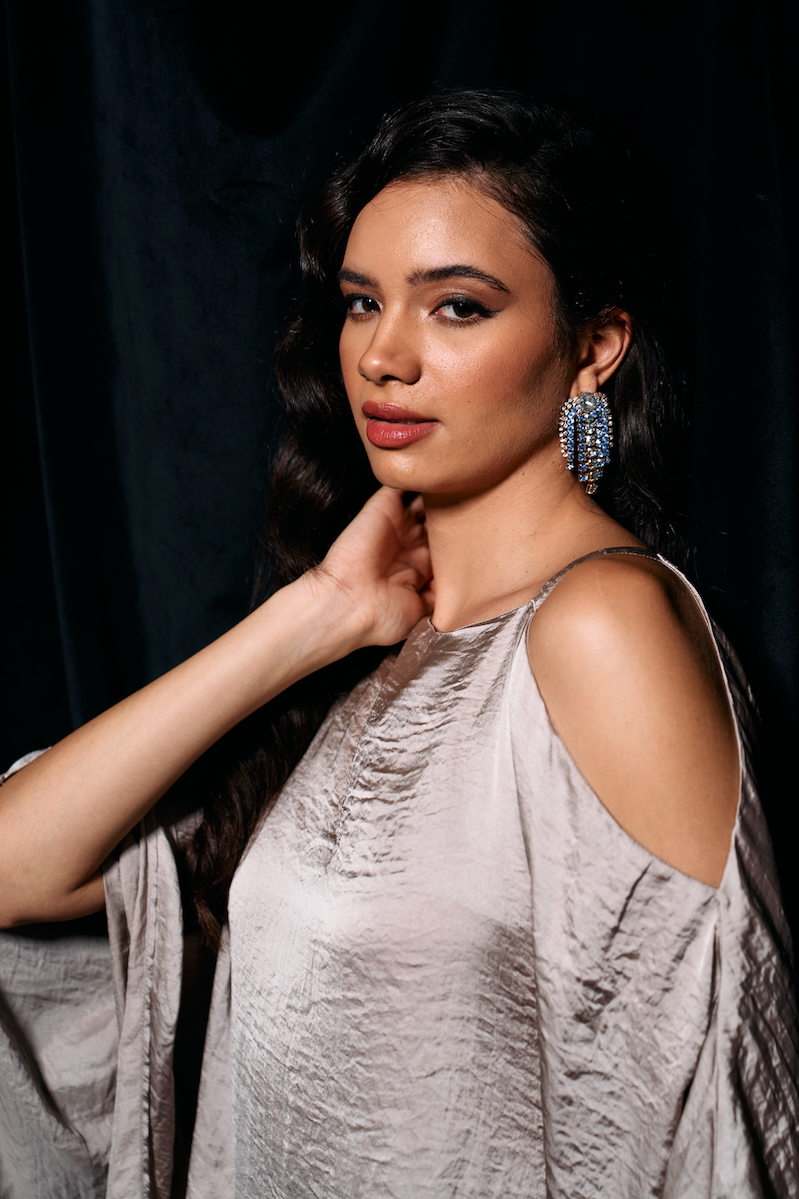 LEILA SILVER SAND COLOR SOLID TEXTURED SATIN FABRIC KAFTAN SHAPE TUNIC WITH STRAIGHT FIT PANTS CO-ORDINATE